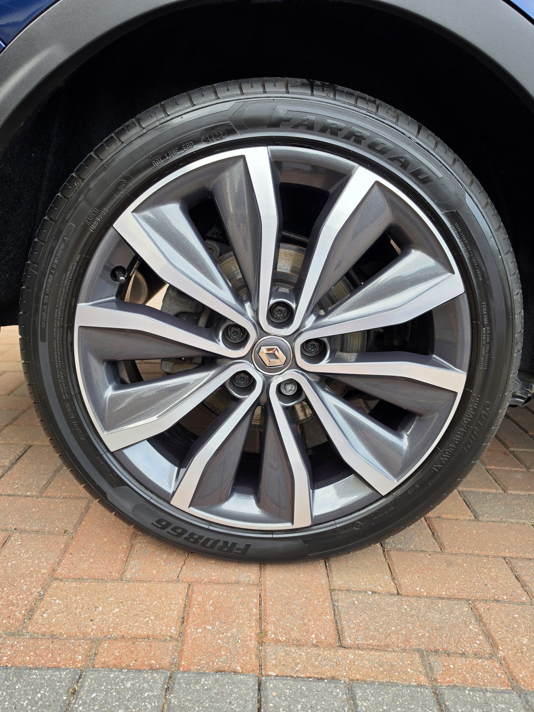 Wheel detail